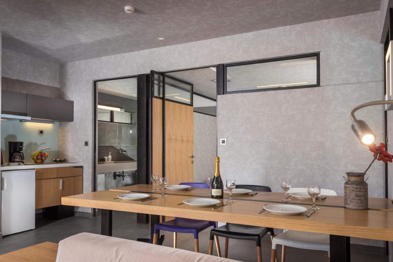 Icarus Hotel Kalamaki Buitenkant foto