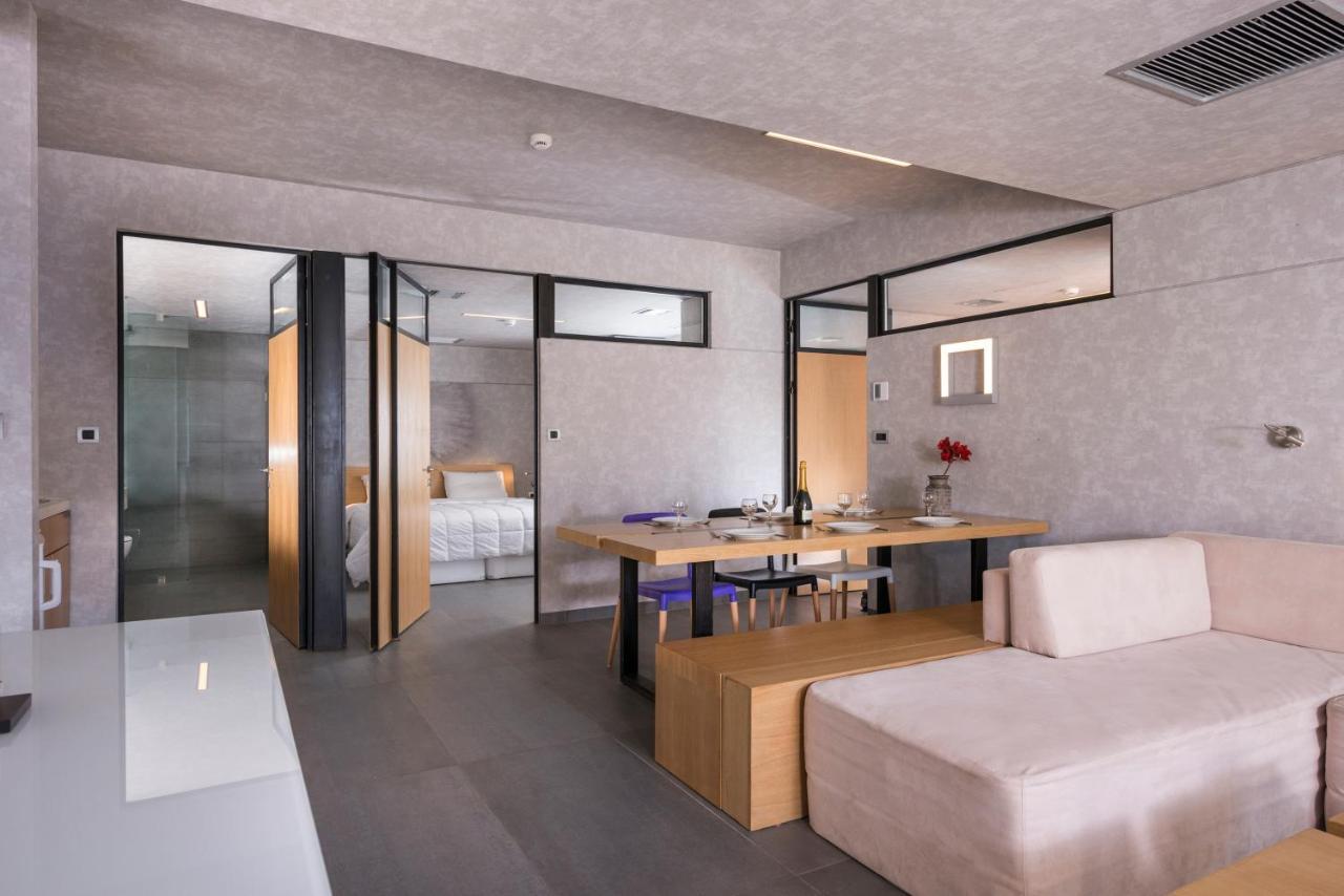 Icarus Hotel Kalamaki Buitenkant foto