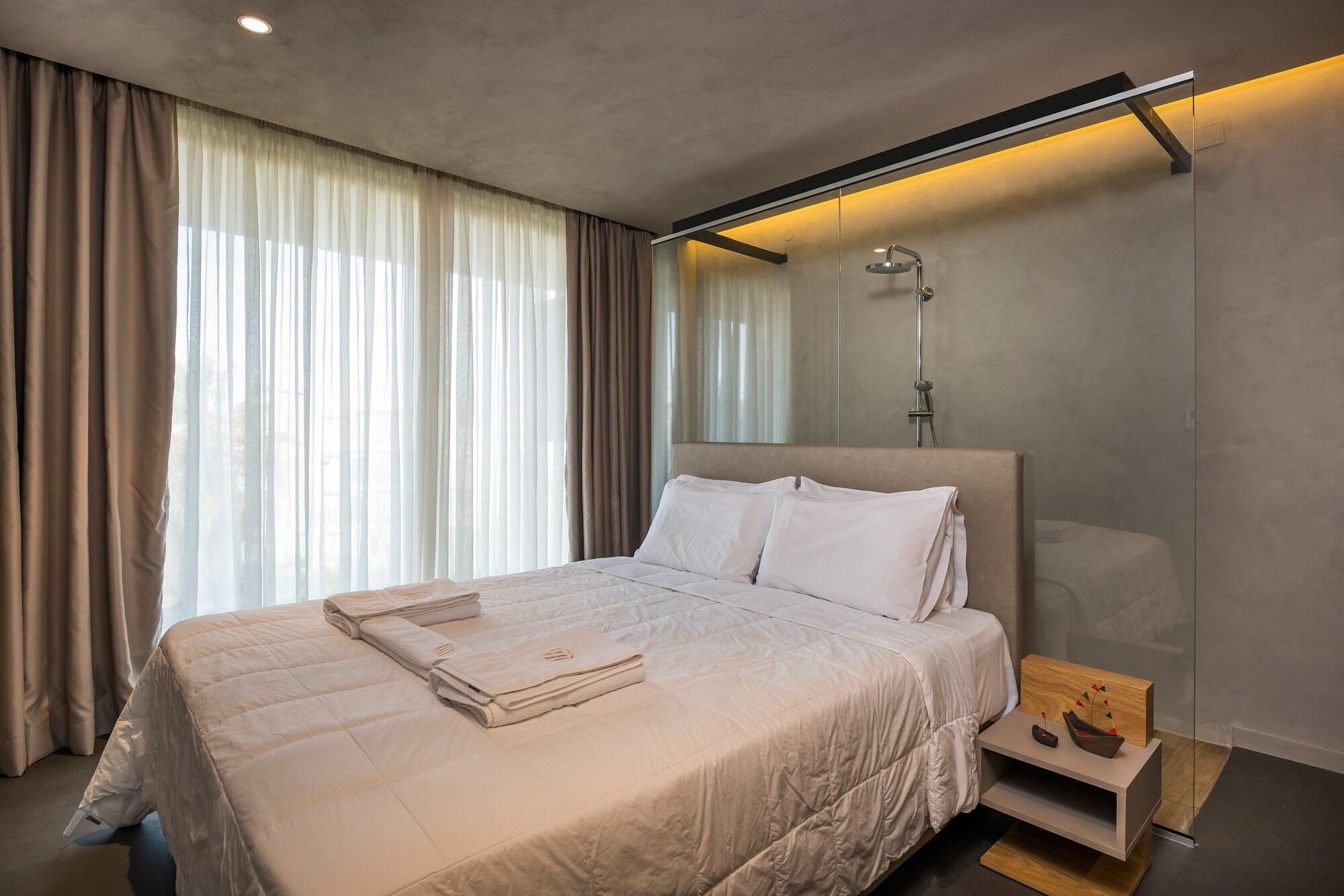 Icarus Hotel Kalamaki Buitenkant foto